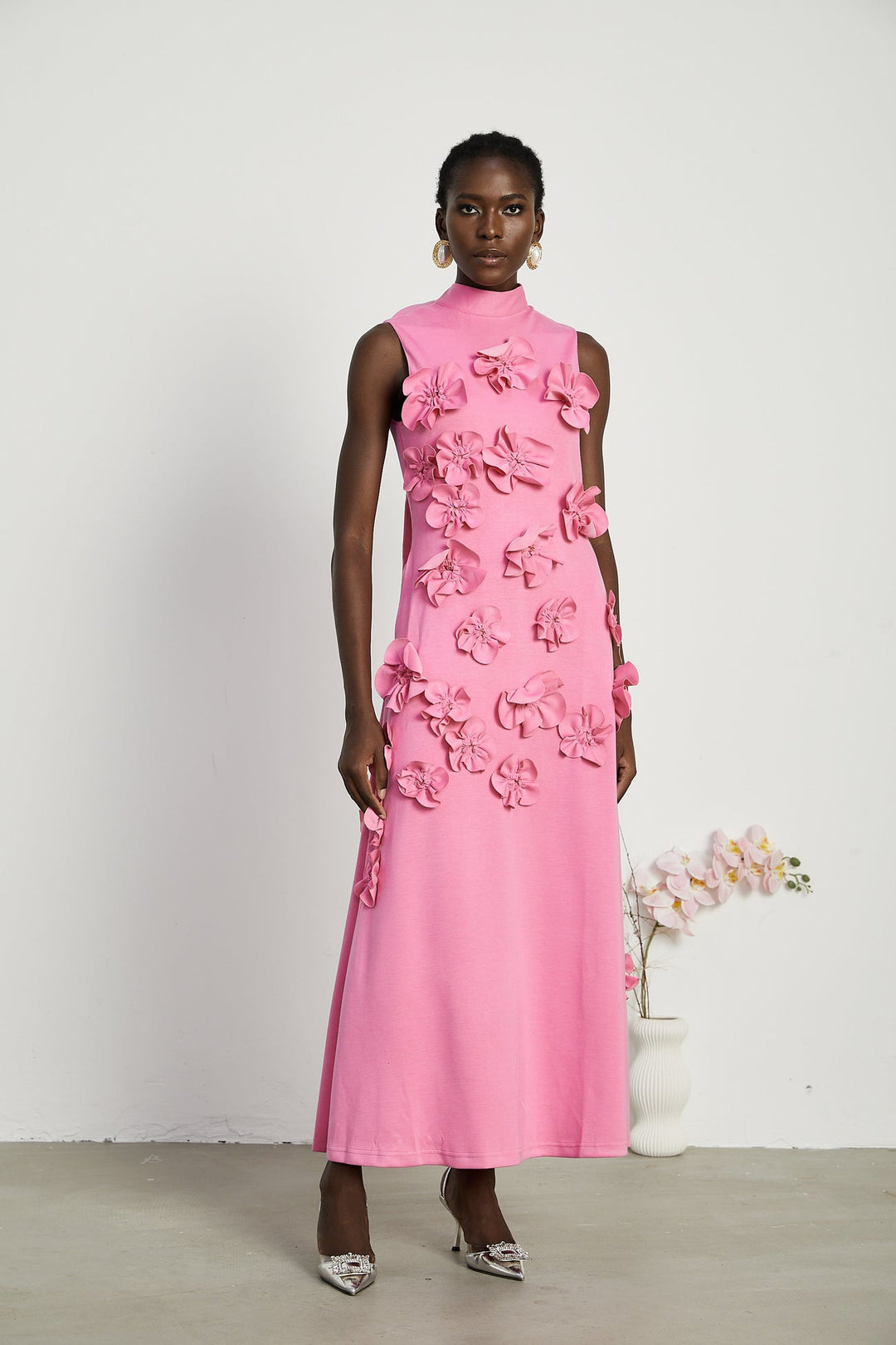 MAGALI BOW-TIE FAUX-FLOWER EMBELLISHED SLEEVELESS MAXI DRESS IN PINK