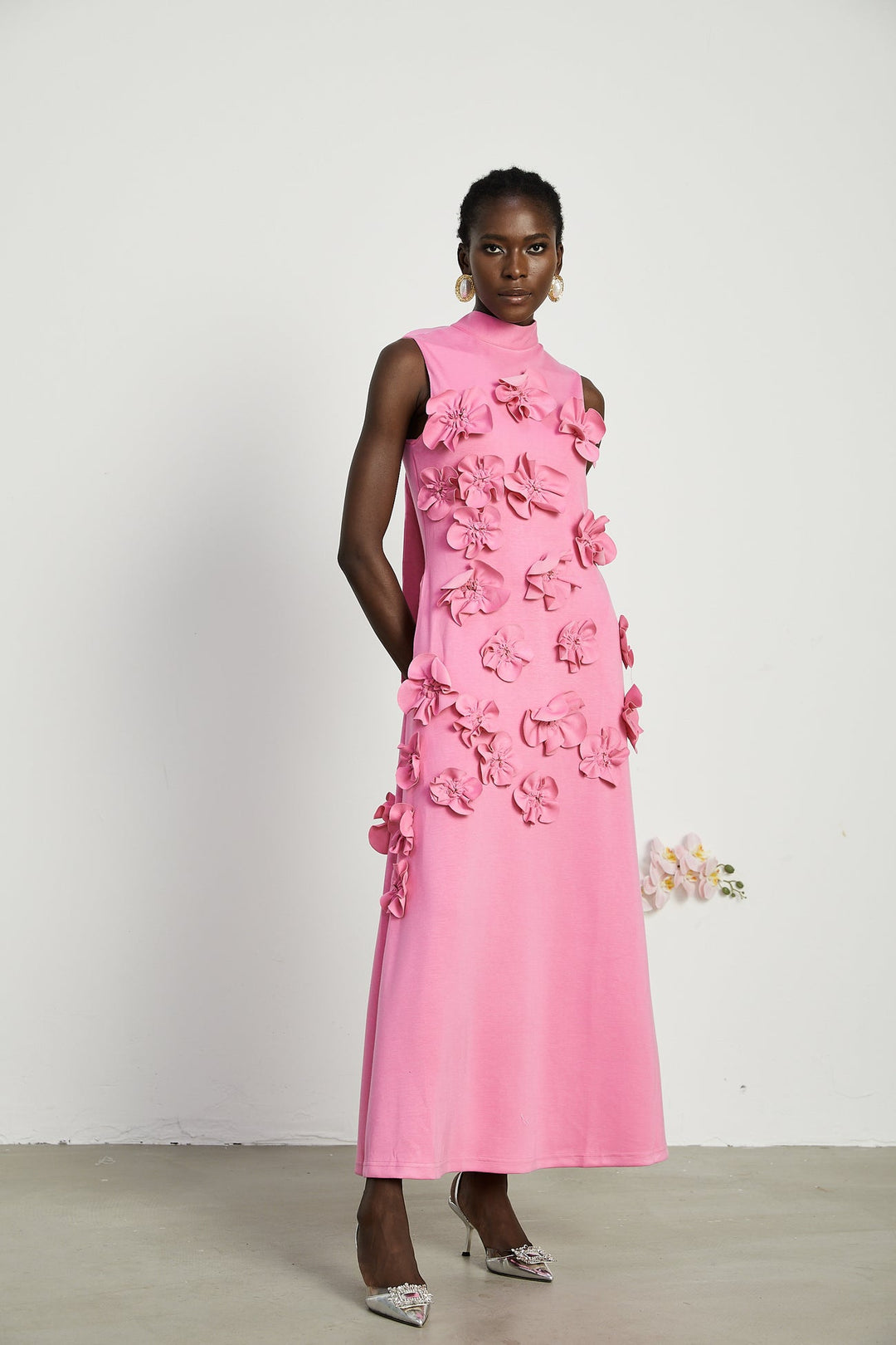 MAGALI BOW-TIE FAUX-FLOWER EMBELLISHED SLEEVELESS MAXI DRESS IN PINK